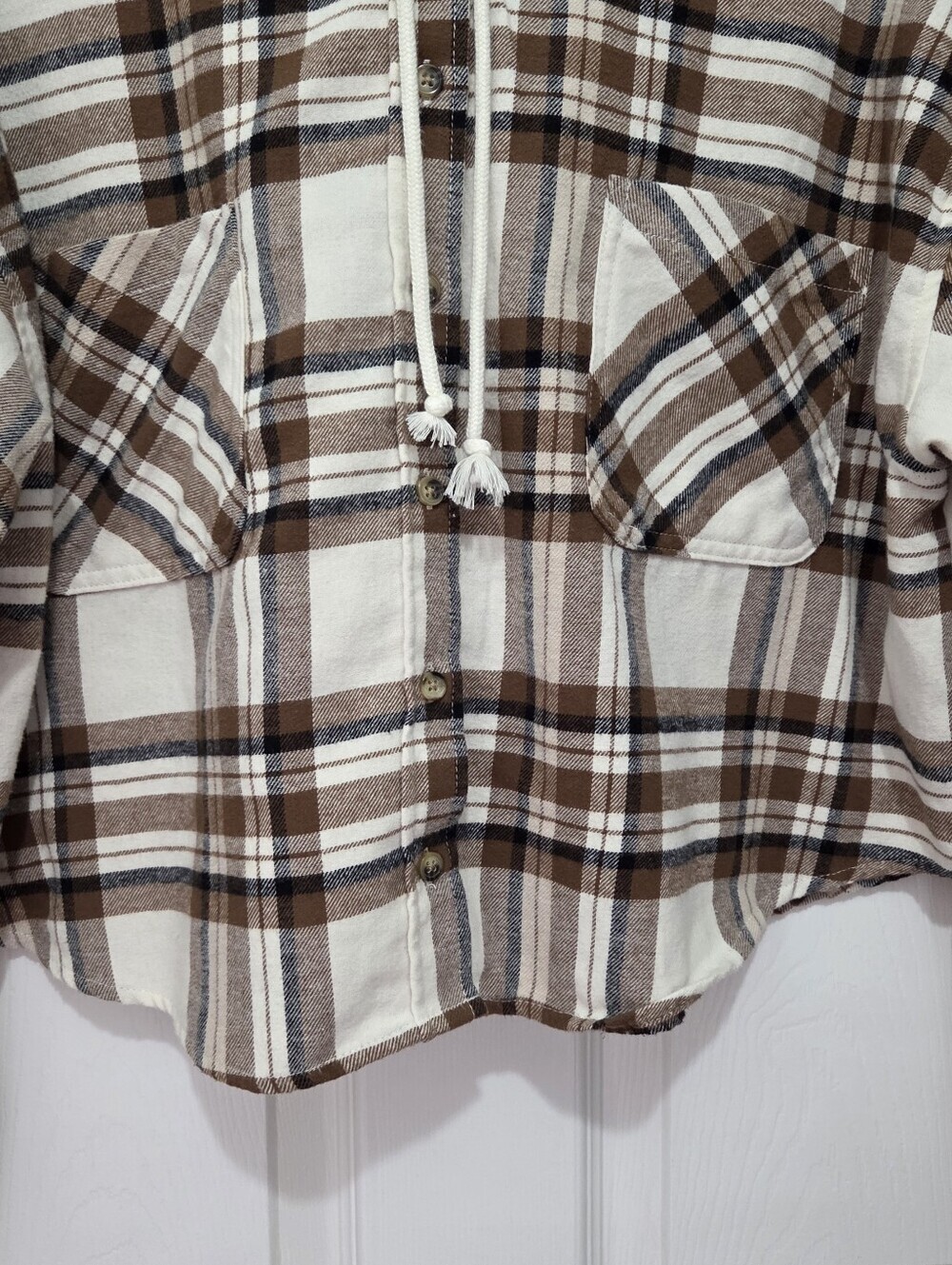 No Boundaries Womens Flannel Shirt Hooded Cropped Plaid Brown White XL - Picture 4 of 10